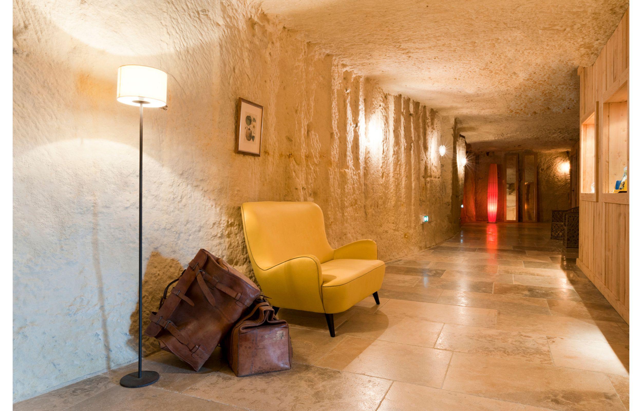 Chateau De Perreux, The Originals Collection 4*