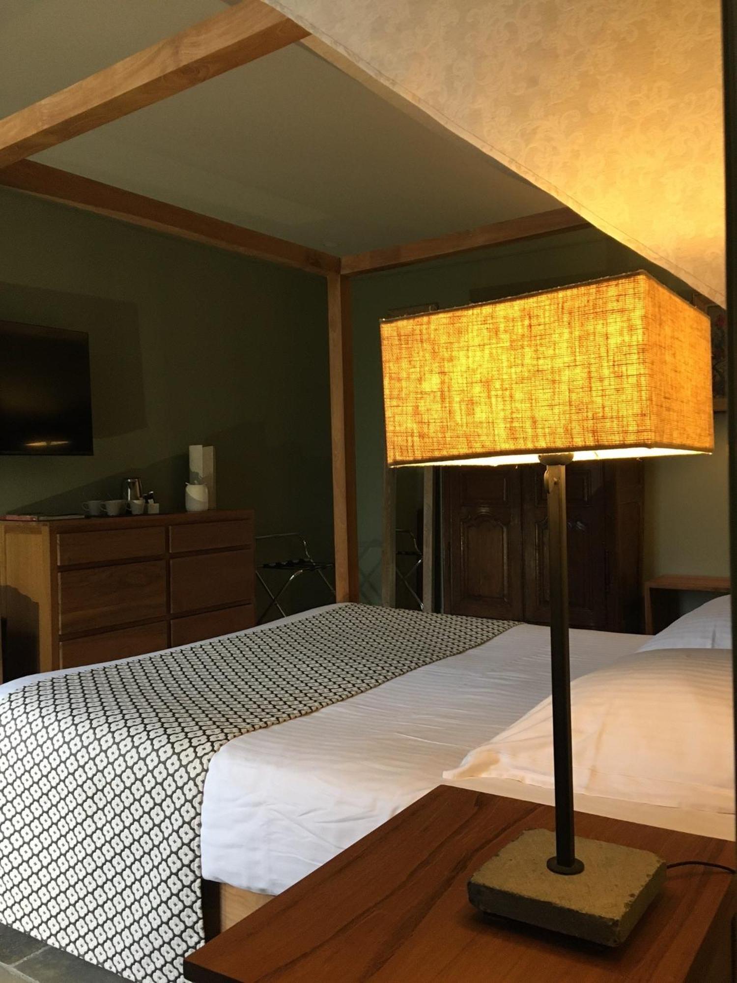 Chateau De Perreux, The Originals Collection Hotel