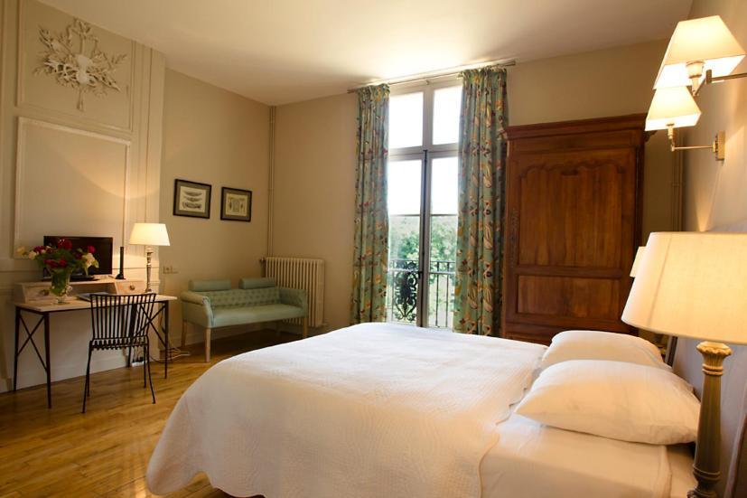 Hotel Chateau De Perreux, The Originals Collection Amboise